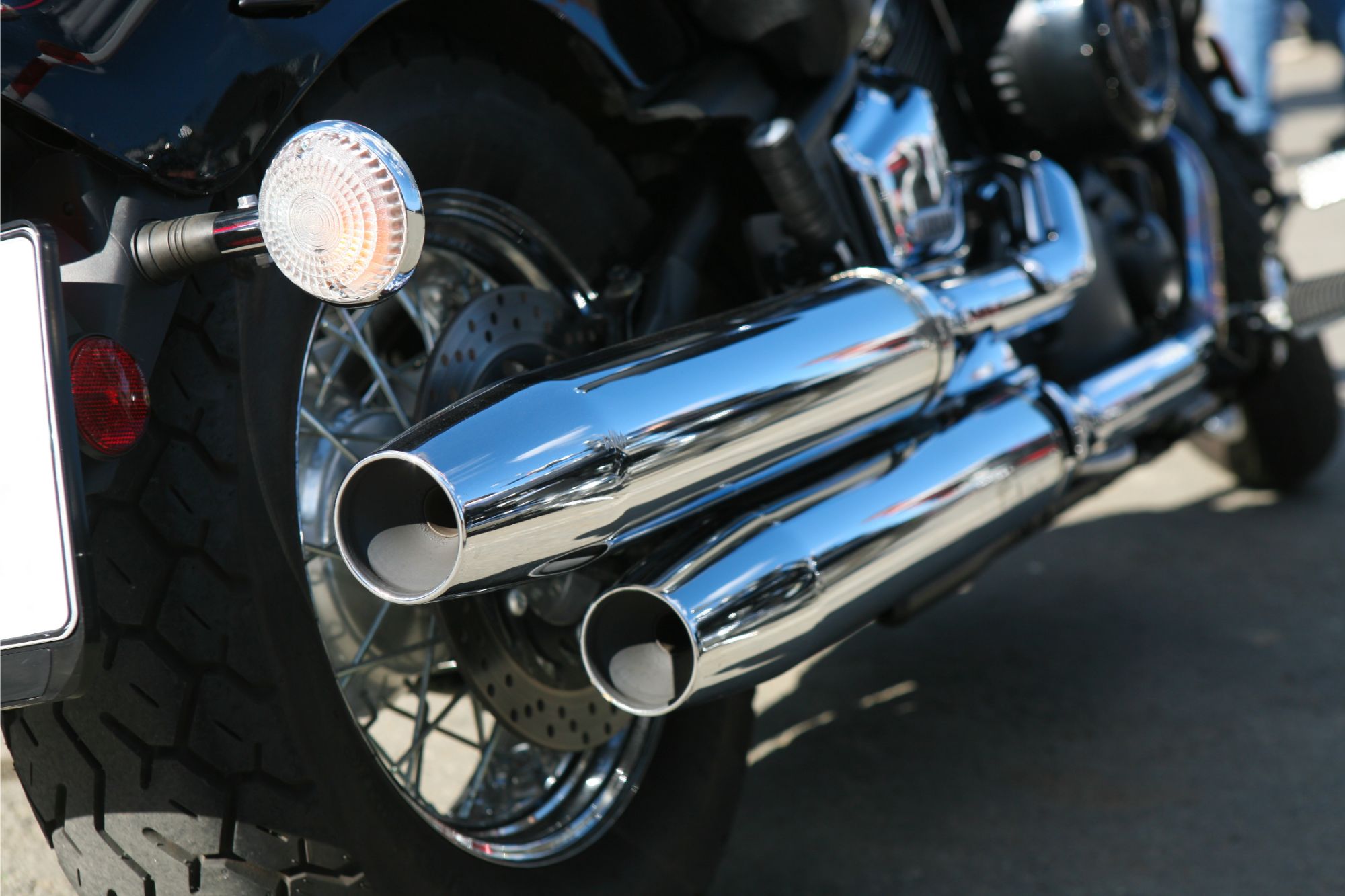 バンス&ハインズ製XL1200NS マフラー 社外  バイク 部品 Vance&Hines ハーレー スポーツスター 14-21年 ショートショット コケキズ無し:22314951